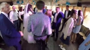 Диджей на свадьбу. Диджей (Москва) с аппаратурой. Диджей на свадьбу недорого.