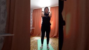 Убираем холку, помогаем 7-му шейному позвонку и укрепляем мышцы шеи.