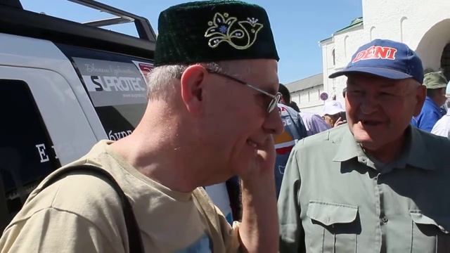 Сан Саныч Пикуленко в Казани 2 июня 2014 г., 12:52:52/MVI 2360 смотреть онлайн