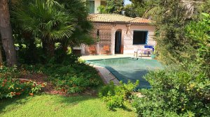 Уютный домик в 100 метрах от моря и пляжей в Санремо - Недвижимость в Италии