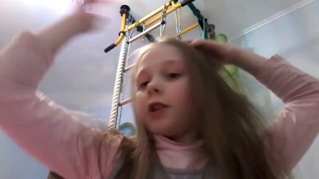 Отрезала волосы???????очень опасная игрушка для детей!!! смотреть онлайн