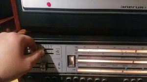 24.12.2019. Элегия 102 стерео. Усилитель, проигрыватель, колонки.