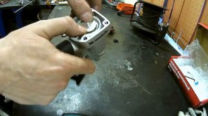 Замена бойка в пневмонейлере.