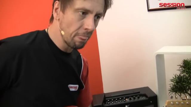 FENDER Mustang II смотреть онлайн