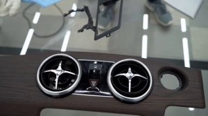 Mercedes Glk -  оклейка интерьера плёнкой под дерево