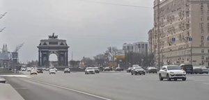 Москва, 15 апреля 2022. Кутузовский проспект - Матвеевское. Автобус 474. 15:11-15:47. Шуршит пакет).