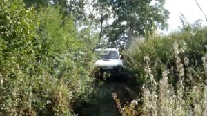 Оффроуд мастеркласс. Крутой спуск в овраг. Нива