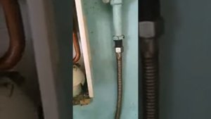 Газовая колонка с электроподжигом