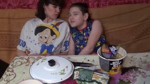 Мы уходим из школы навсегда. Что лучше Биг ланч или Биг бон.