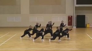 Классно танцуют