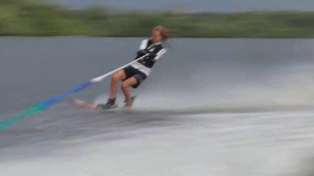 Воднолыжный клуб "Киев" смотреть онлайн