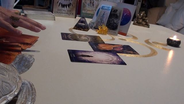 JEUDI 2 NOVEMBRE S44 ORACLE tirages cartes divinatoires, guidance divine. смотреть онлайн