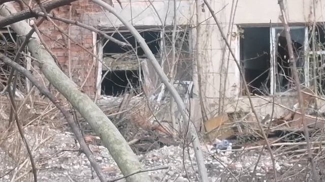 странная заброшка