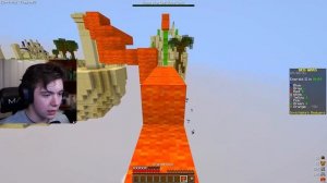 Minecraft Bedwars, But TNT Spawns Every 10 Seconds