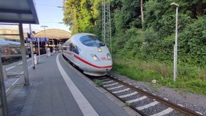 DB ICE 4683 towards Bruxelles-Midi departing from Aachen Hbf