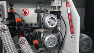 Компактный кромкооблицовочный станок без узла торцовки KROM | AUTOMAT compact
