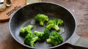 Салат с печенью и брокколи