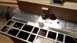 Элементарный прижим для фрезера своими руками!