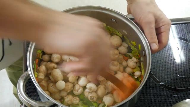 Овощной суп с грибами смотреть онлайн
