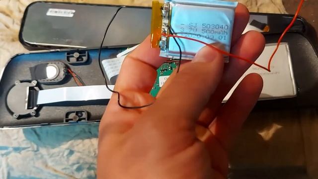 E-ACE видеорегистратор зеркало. Не заряжается. Ремонт смотреть онлайн