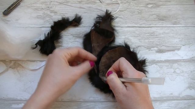 DIY ПОМПОН из МЕХА СВОИМИ РУКАМИ/How to make a fur pompom