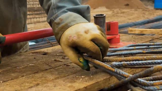 Как Построить Фундамент Под Дом На 700м2 За 30 Дней смотреть онлайн