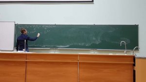 Электронно-ионный баланс