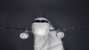 Обзор модели самолета SSJ-NEW (1:100)