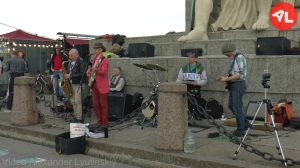 FORREST GUMP и Дядя Миша - "Can't Trust Your Neighbor" (Freddie King)  Джазово музыкальный вечер.