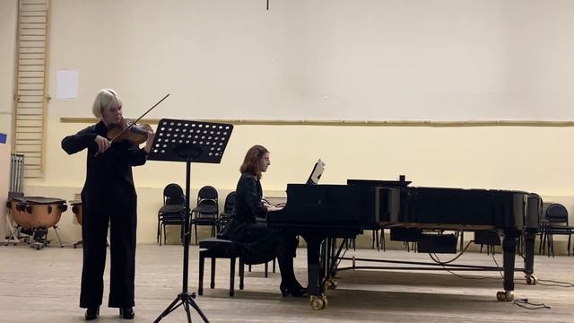 Молчанова Евгения, Перевалушко Нелли, Красноярский колледж искусств смотреть онлайн