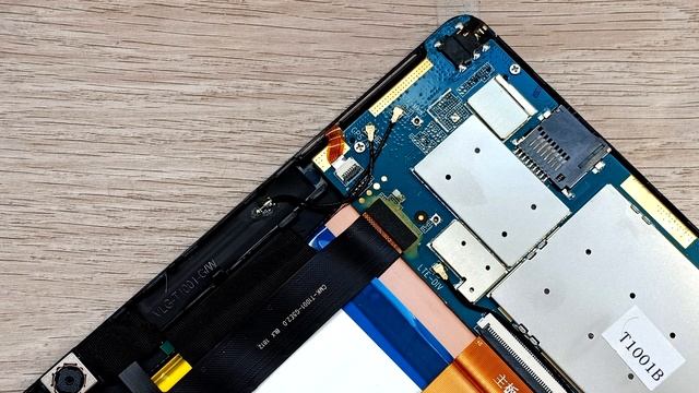 Alldocube Power M3 - недорогой 4G планшет с 10" экраном и хорошей батареей смотреть онлайн