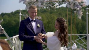 Церемония на парящем мосту с альпаками! Торжество "под ключ" в Panorama Wedding House
