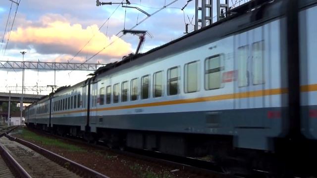 Электропоезд ЭП2Д-0038 сообщением "Подольск - Нахабино", D2 смотреть онлайн