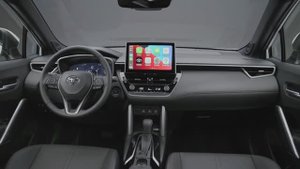 Новая Toyota Corolla Cross 2022