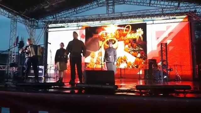 Шёл солдат - легендарная песня о героях Победы!