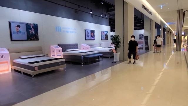 В Корее спят на Каменных кроватях?Корейцы не стирают вещи дома?Планшет за покупку смартфона?Влог