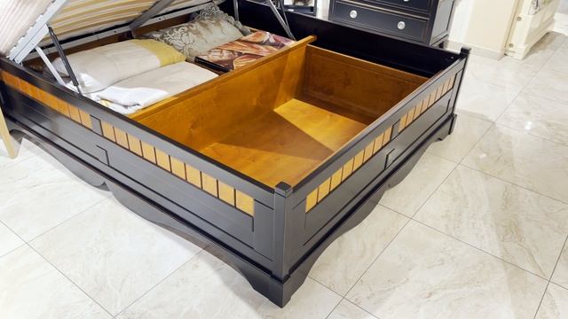 Кровать двойная "Винтаж" СКМ-006-22П/1600 // Студия К-мебель // Мебель из массива на заказ