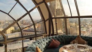 Ресторан White Rabbit в Москве. Обед.