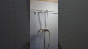 Душевая кабина из стеклоблоков.