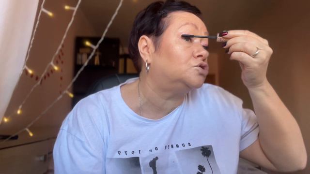 ЭТО ПОДХОДИТ МНОГИМ?! КОМУ ЭТО НУЖНО! Возрастной макияж! смотреть онлайн