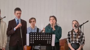 Молодежная песня Краеугольный камень - "Зажги Свой свет"