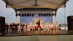 Zumba kids christmas-zumba junior ''The Christmas clap''