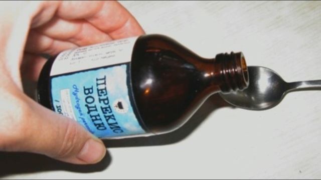 4 супер действенных средства, как отбелить белые вещи