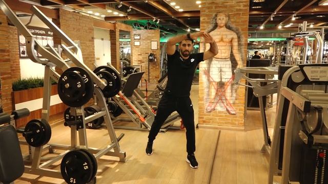 Три обязательных упражнения для бодрости по утрам смотреть онлайн