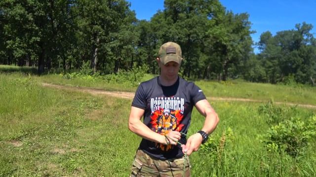 Как завязать БУЛИНЬ на себе ОДНОЙ рукой смотреть онлайн