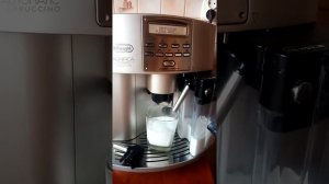 DeLonghi Magnifica Automatic Cappuccino esam 3500.s