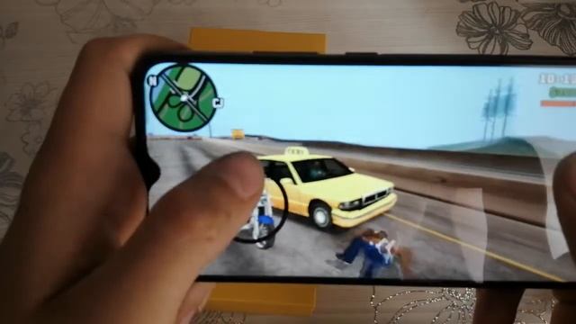 Новый телефон Realme C25 с огромным акамулятором на 6000 ампер смотреть онлайн