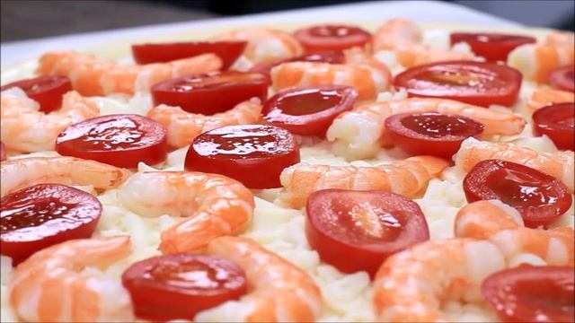 Пицца с МОРЕПРОДУКТАМИ в домашних условиях. Самое нежное тесто для пиццы.