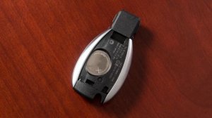 Замена батарейки в ключе INFINITI QX30