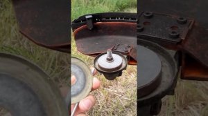 Как правильно поставить нож для травы на мотокасу штиль  FS 450